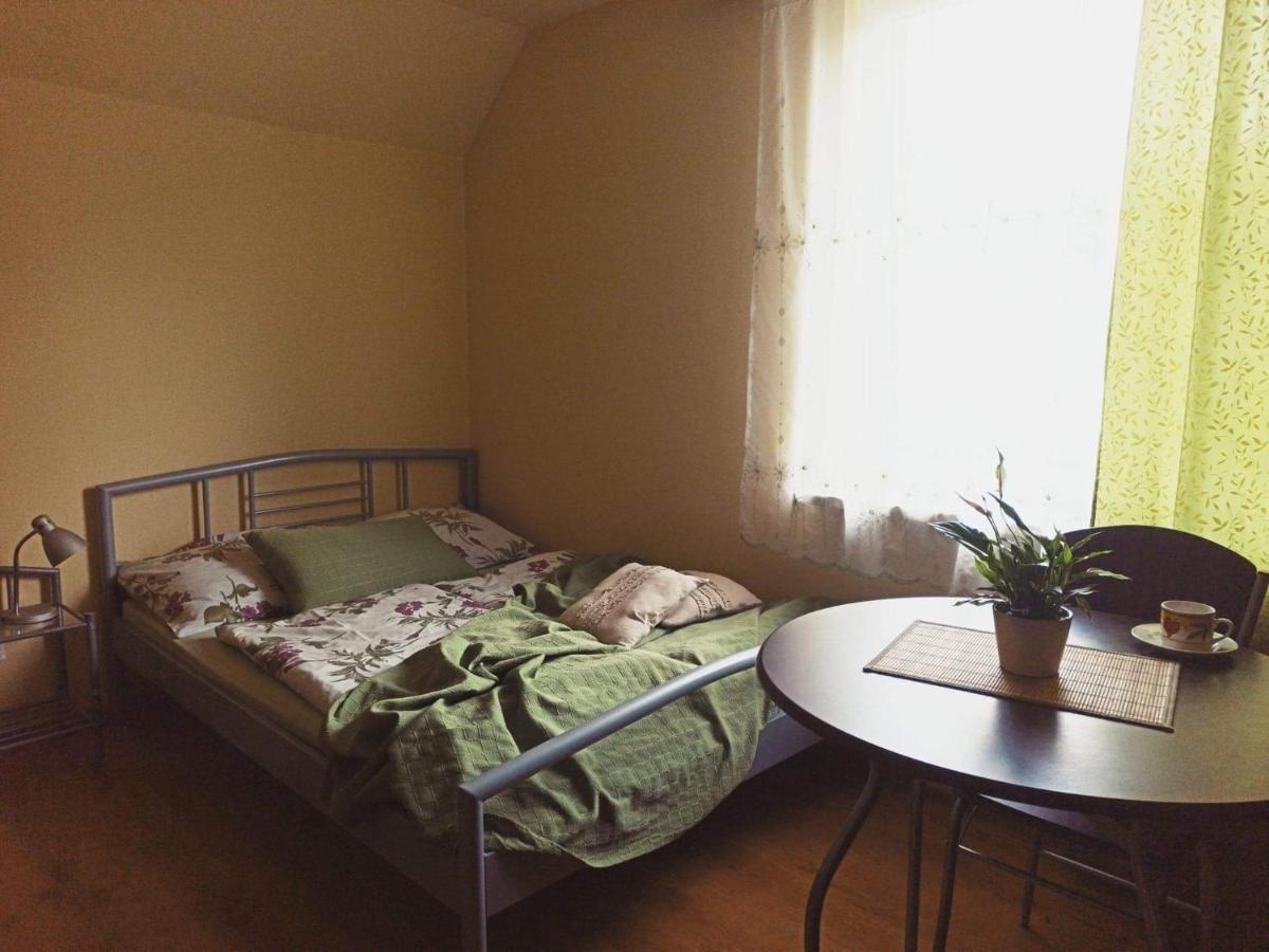 Przylesie Apartment Uniejow Bagian luar foto